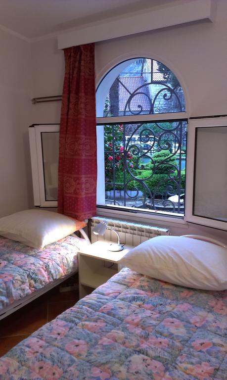 Apartment City Garden Kotor Bilik gambar