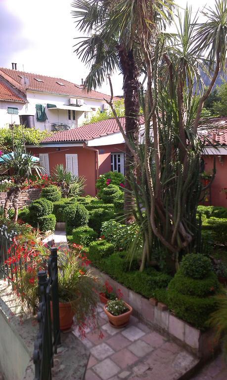 Apartment City Garden Kotor Bilik gambar